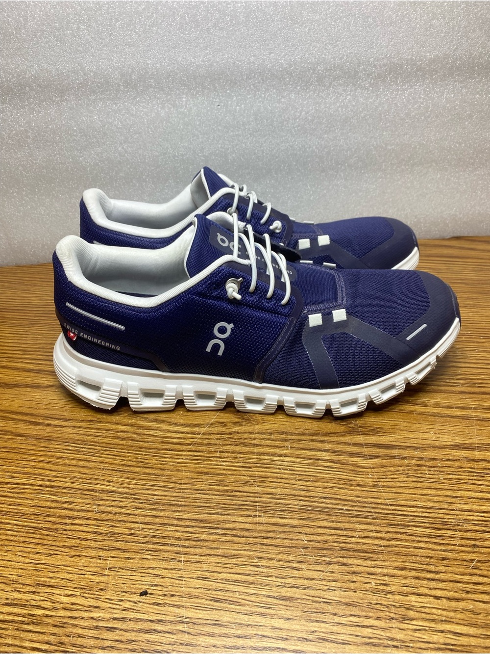 On Cloud 6 Running Shoes Men's Size 8 Midnight Navy White CloudTec Athletic Shoe